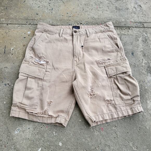 Levi's Cargo Shorts Size 33 Brown Khaki Preppy Pockets Casual Outdoor Hiking 9" - Picture 1 of 11